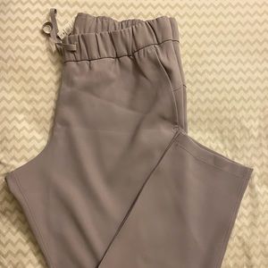 Lululemon on the fly pants 7/8 woven